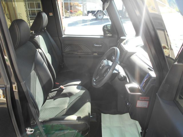 Daihatsu TANTO CUSTOM 2022-01 184463-3