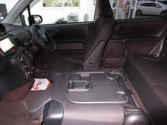 Toyota PORTE 2015-03 181165-21