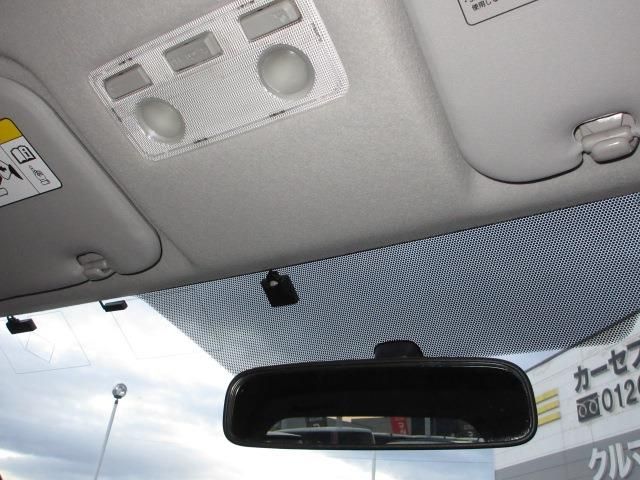 Toyota PORTE 2015-03 181165-17