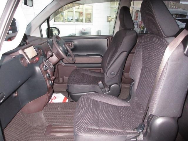 Toyota PORTE 2015-03 181165-20
