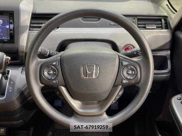 Honda FREED 2017-03 330152-11