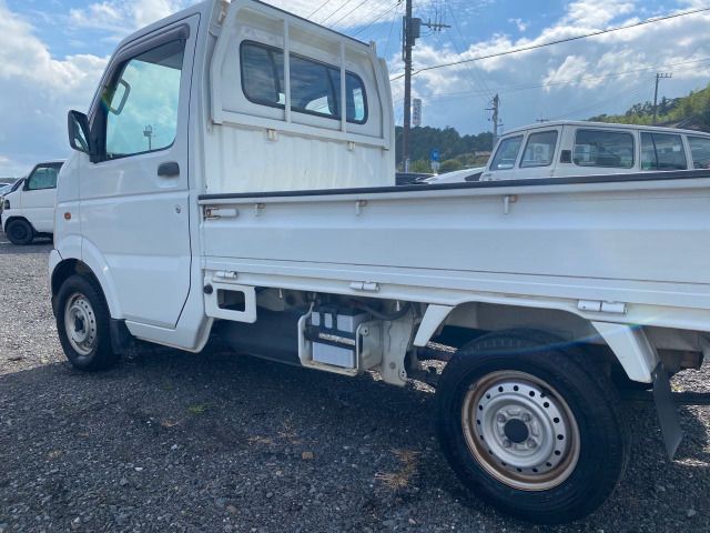 Suzuki CARRY TRUCK 2005-08 13988-5