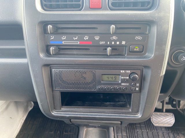Suzuki CARRY TRUCK 2005-08 13988-18
