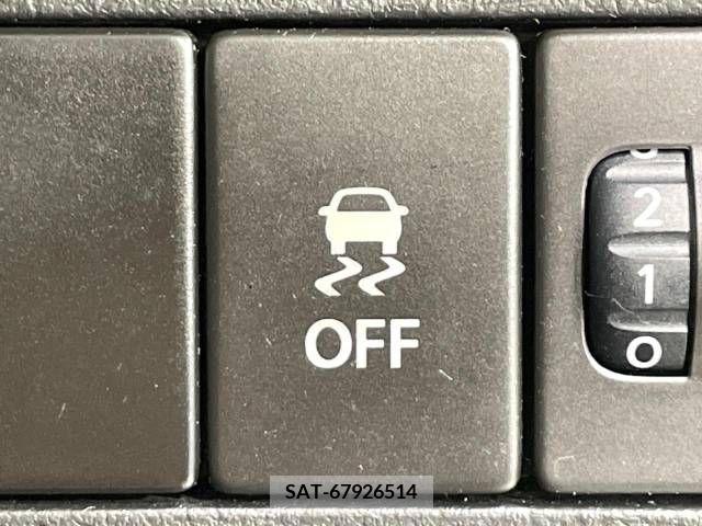 Suzuki ALTO 2017-02 327989-4