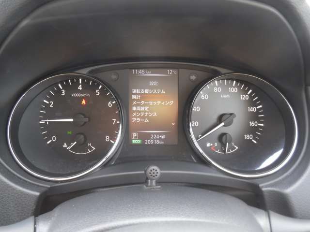 Nissan X-TRAIL 2019-09 10628-3