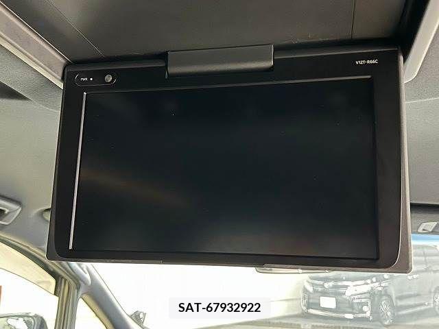 Toyota VELLFIRE 2017-12 338115-7