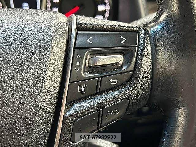 Toyota VELLFIRE 2017-12 338115-6
