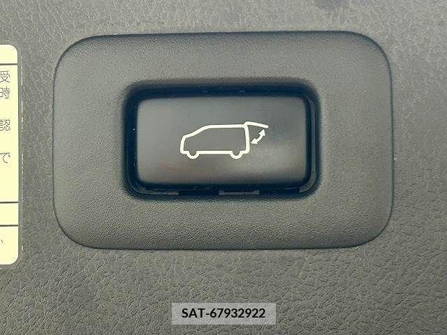 Toyota VELLFIRE 2017-12 338115-5