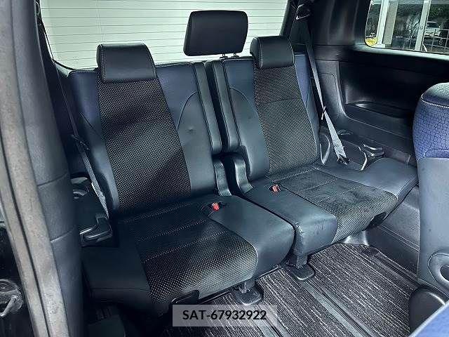 Toyota VELLFIRE 2017-12 338115-11
