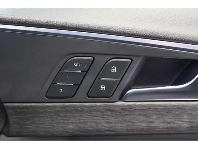 Audi A4 2016-04 501-23