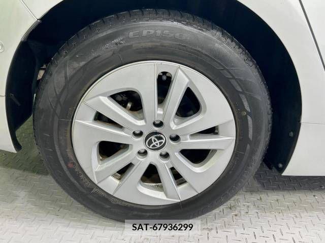 Toyota PRIUS 2018-06 215684-13