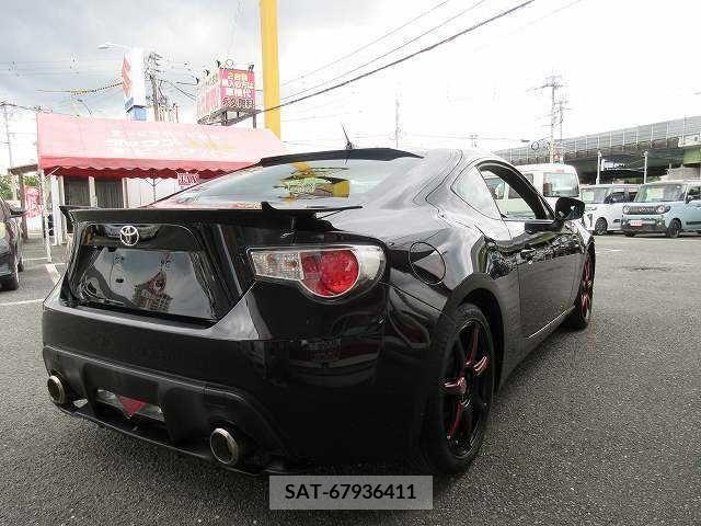 Toyota 86 2013-01 339532-2