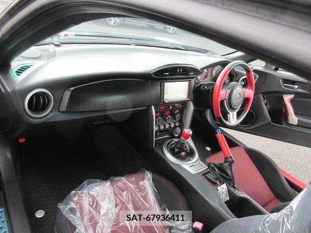Toyota 86 2013-01 339532-11