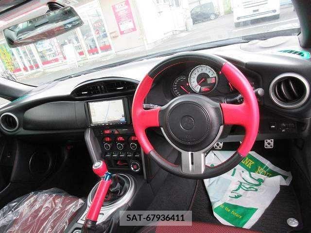 Toyota 86 2013-01 339532-1