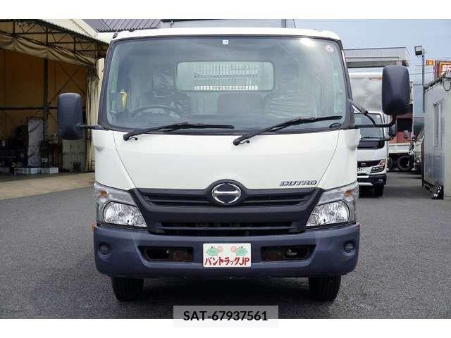Hino DUTRO 2017-04 350300-1