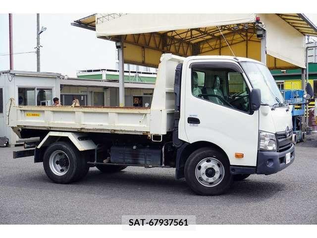 Hino DUTRO 2017-04 350300-5