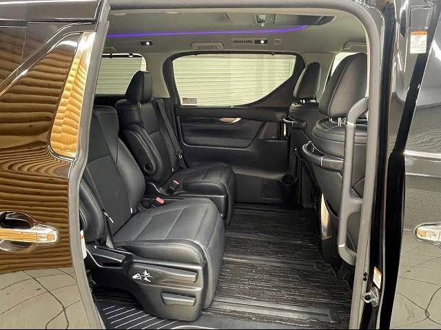 Toyota VELLFIRE 2019-03 18185-8