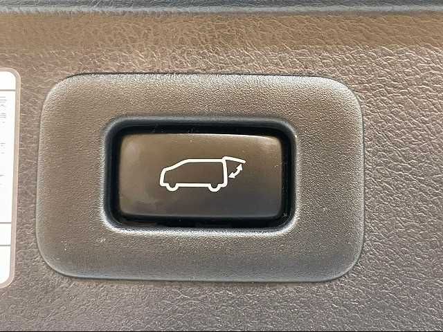 Toyota VELLFIRE 2019-03 18185-6
