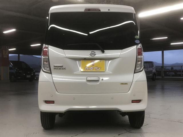 Nissan DAYZ ROOX 2018-12 28235-5