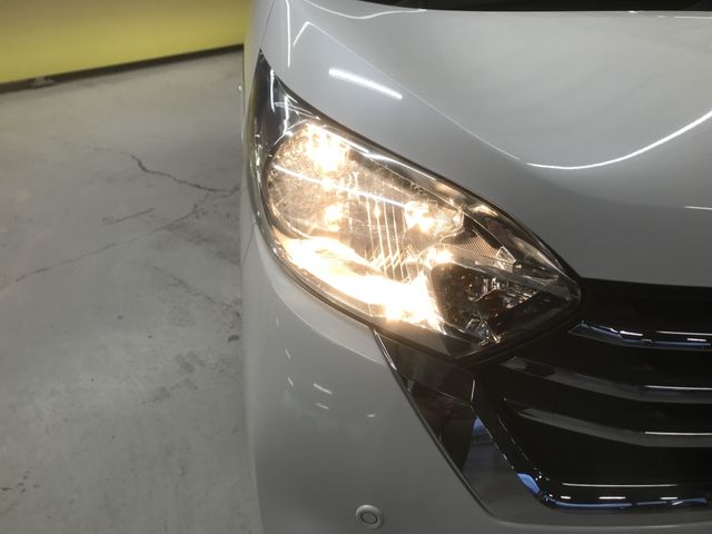 Nissan DAYZ ROOX 2018-12 28235-24