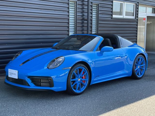 Porsche 911 2022-06 191644-0