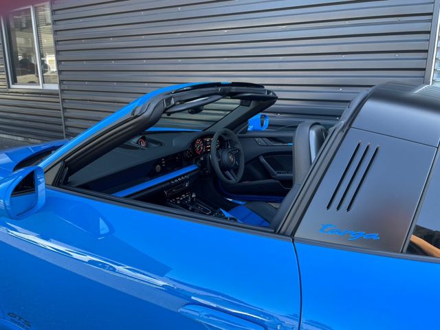 Porsche 911 2022-06 191644-7