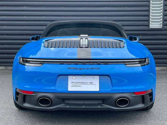 Porsche 911 2022-06 191644-6