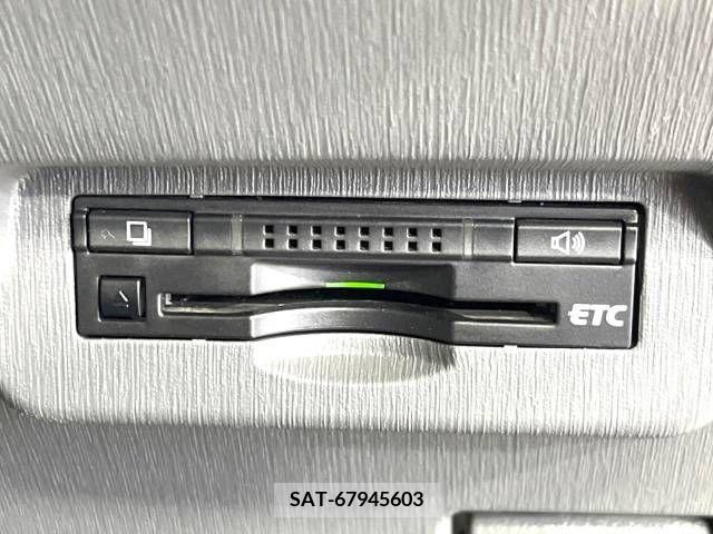 Toyota PRIUS ALPHA 2014-07 328810-4