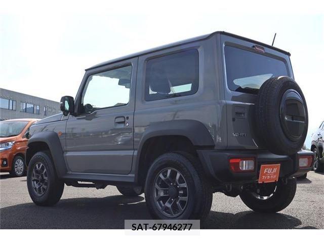 Suzuki JIMNY SIERRA 2024-01 306385-1