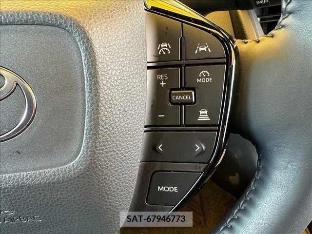 Toyota PRIUS 2023-06 333024-5