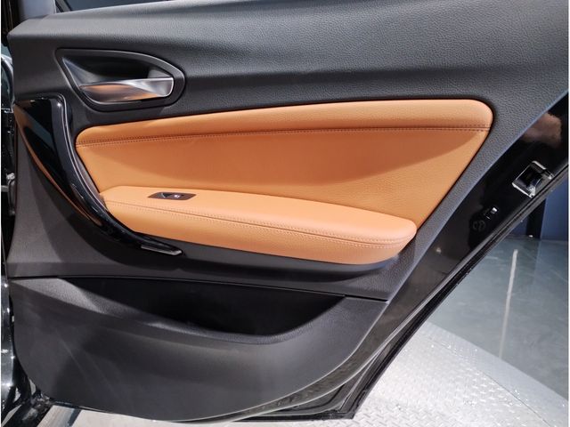 Bmw 1 SERIES 2018-03 180436-29