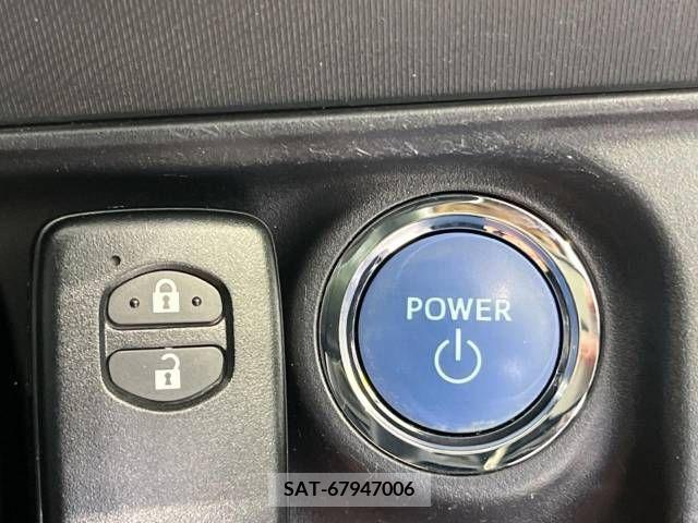 Toyota AQUA 2016-03 214156-5