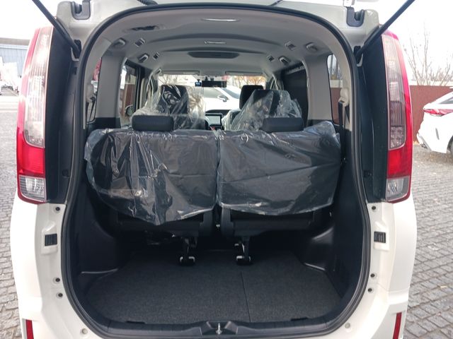 Toyota NOAH HYBRID 2014-03 187502-23