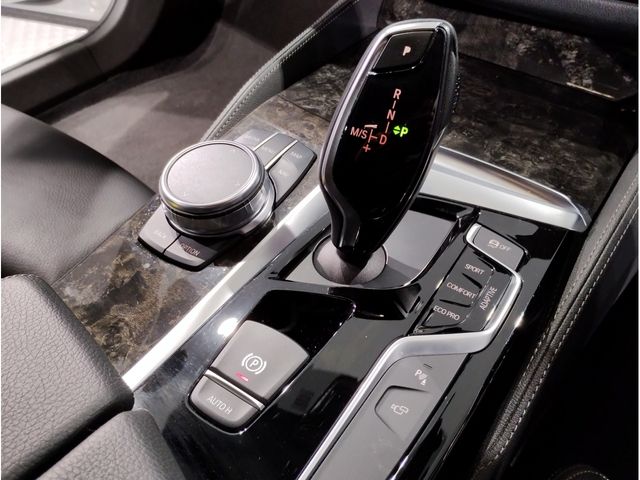 Bmw 5 SERIES 2017-12 697-19