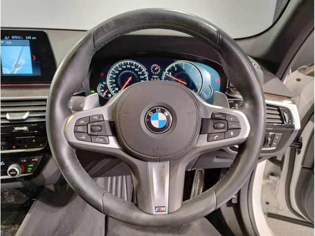 Bmw 5 SERIES 2017-12 697-18