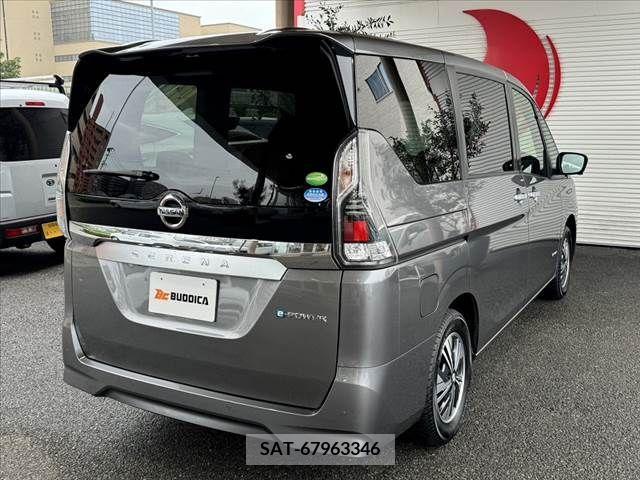 Nissan SERENA 2019-12 382151-10