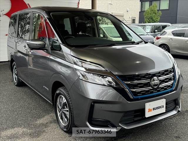 Nissan SERENA 2019-12 382151-8