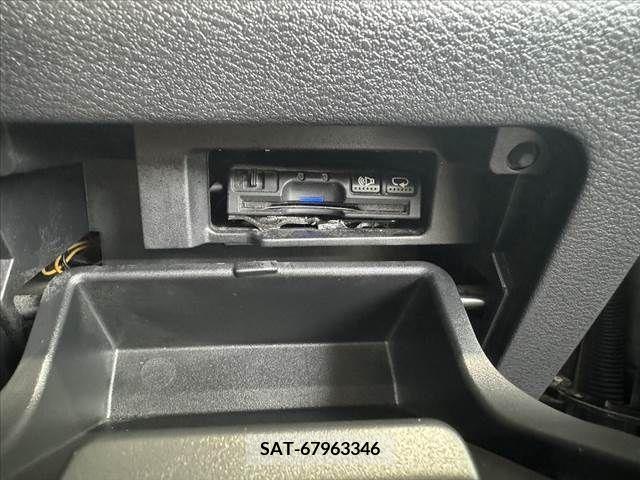 Nissan SERENA 2019-12 382151-29