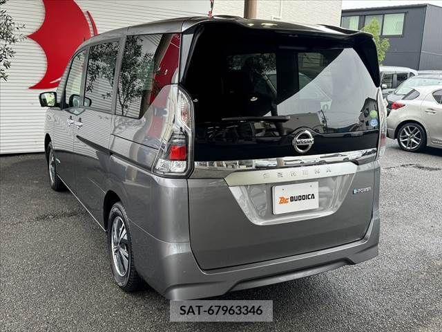 Nissan SERENA 2019-12 382151-12