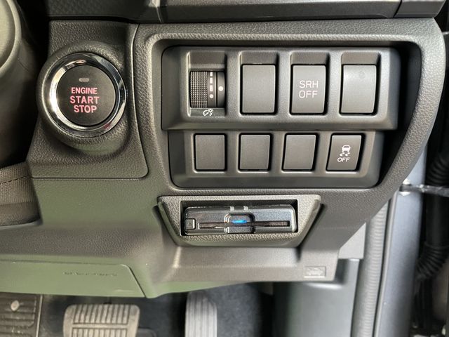 Subaru FORESTER 2022-10 18376-4