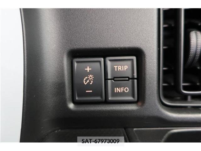 Suzuki HUSTLER 2020-03 216892-21