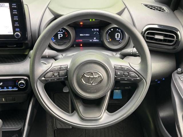 Toyota YARIS 2020-05 185952-11