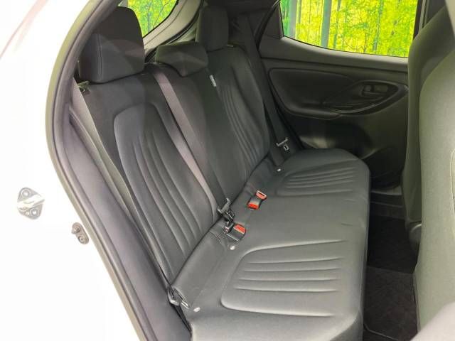 Toyota YARIS 2020-05 185952-9