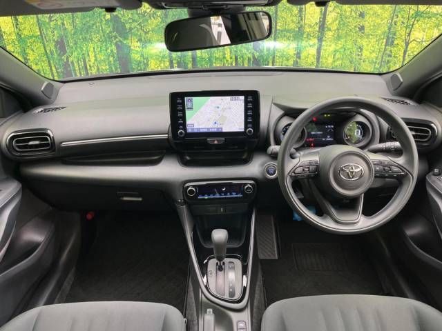 Toyota YARIS 2020-05 185952-1