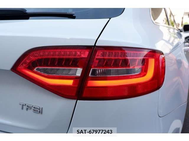 Audi A4 2015-04 356498-26