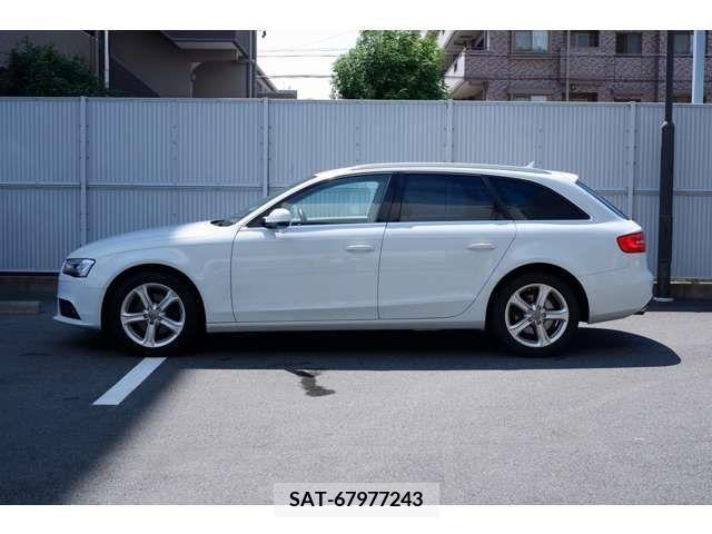 Audi A4 2015-04 356498-1