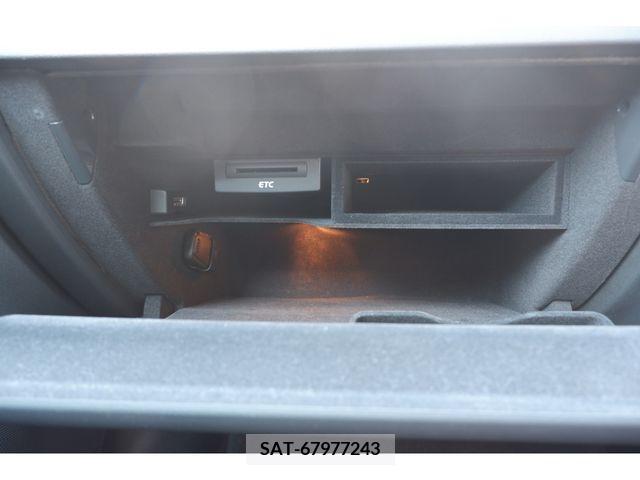 Audi A4 2015-04 356498-9
