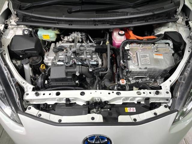 Toyota AQUA 2017-10 14403-18