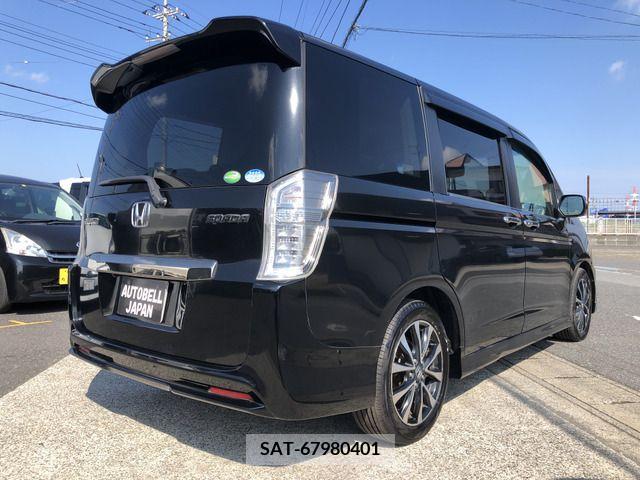 Honda STEP WGN 2012-09 368857-1