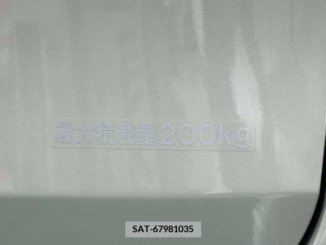 Suzuki SPACIA 2022-12 368570-6